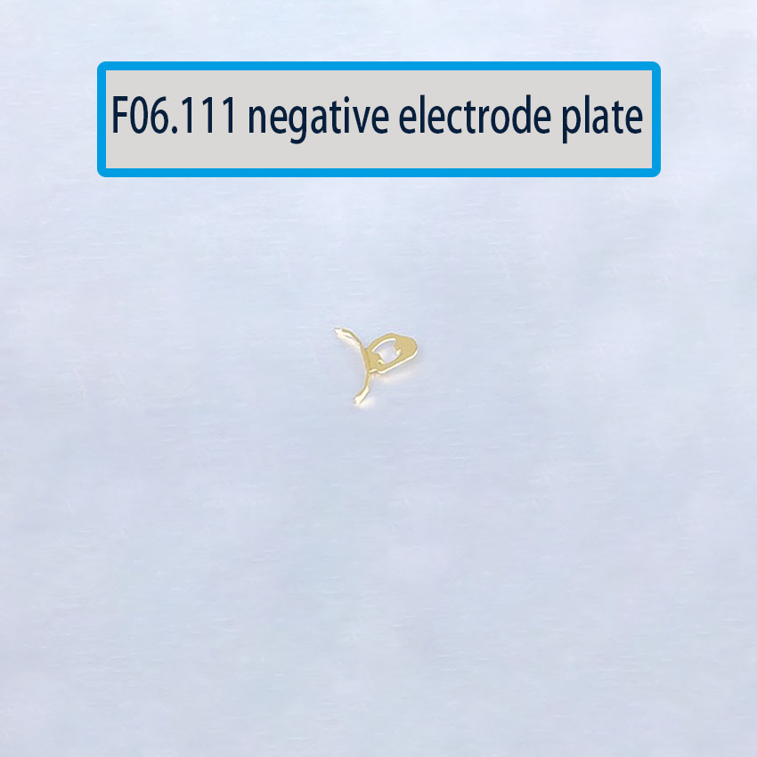 السويسرية V8 F06.111/F05.111/F - مراجعة Watch V8 وسعره