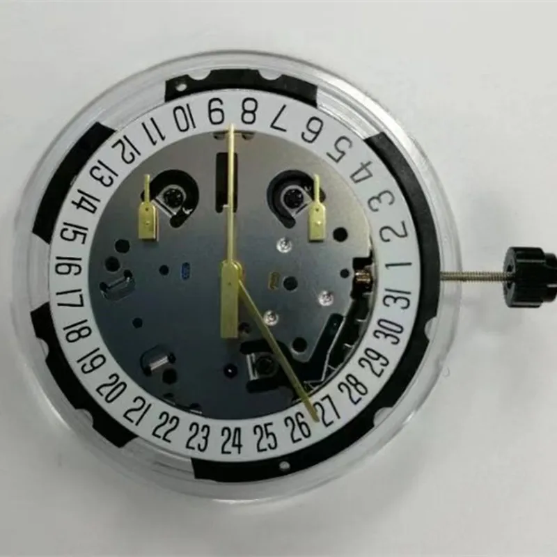 قطع غيار ساعة أصلية من نوع ETA - مراجعة Watch V8 وسعره