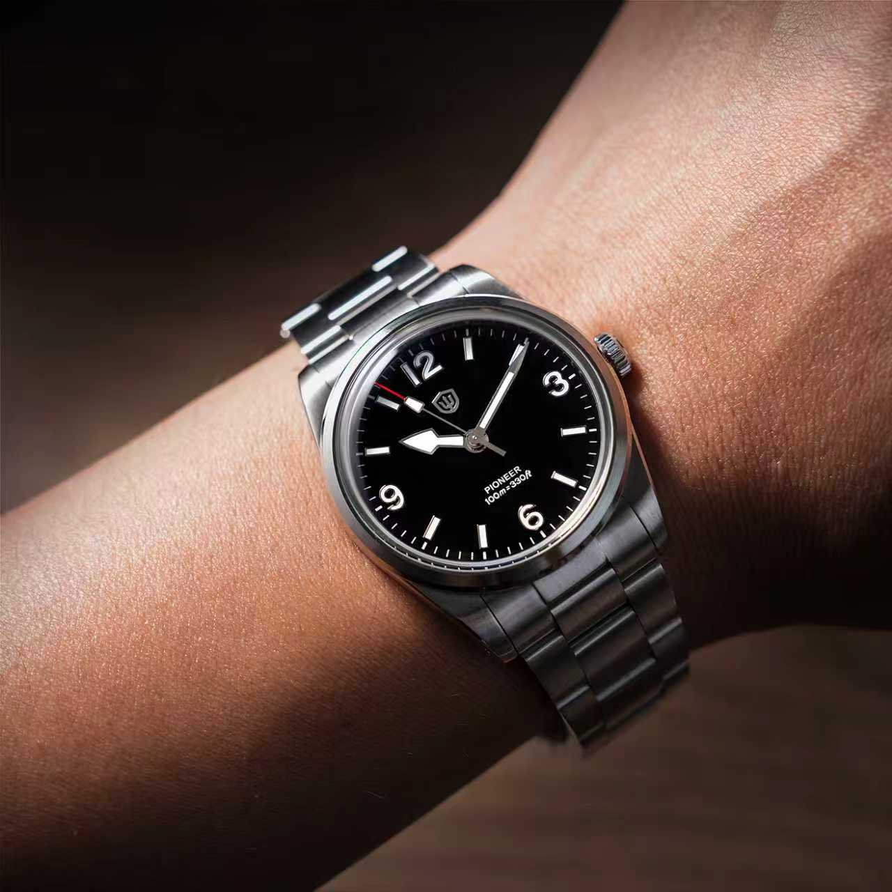 ساعة يد رجالية كوارتز من Watch - مراجعة Smartwatch Luxury Watches For Men وسعره