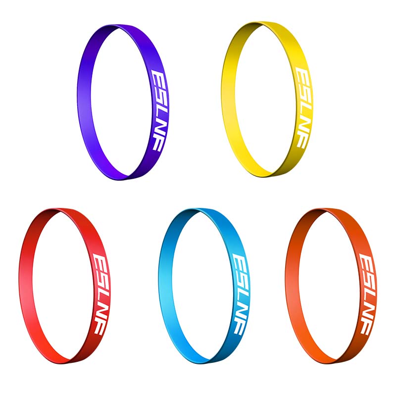 تخصيص للماء لينة مطاطا المطاط  - مراجعة Silicone Sport Band وسعره